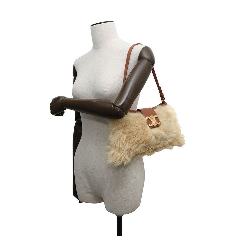 セリーヌ ハンドバッグ トリオンフ ウィルターン クラッチ レザー ファー 113673FEQ CELINE