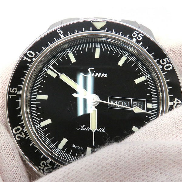 ジン 104 104.ST.SA Sinn 腕時計 黒文字盤