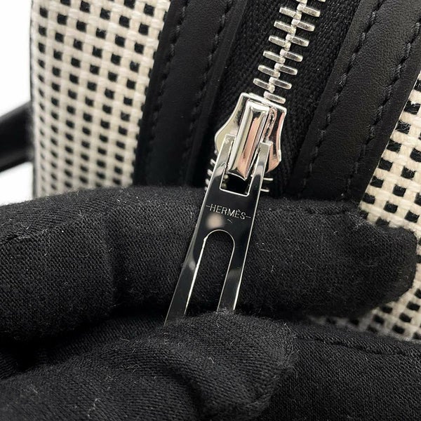 エルメス ヴィクトリア 3  フールトゥ ミニ ブラック/エクリュ/シルバー金具 トワルキャドリーユ/スイフト B刻印 黒