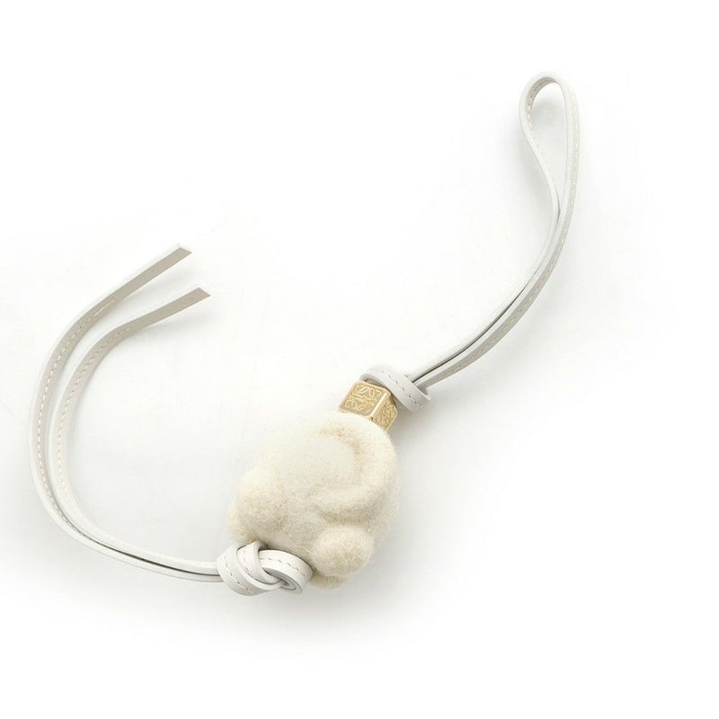 ロエベ バッグチャーム アナグラム チャウチャウ フェルト カーフレザー C621232XCS LOEWE キーホルダー 白 犬