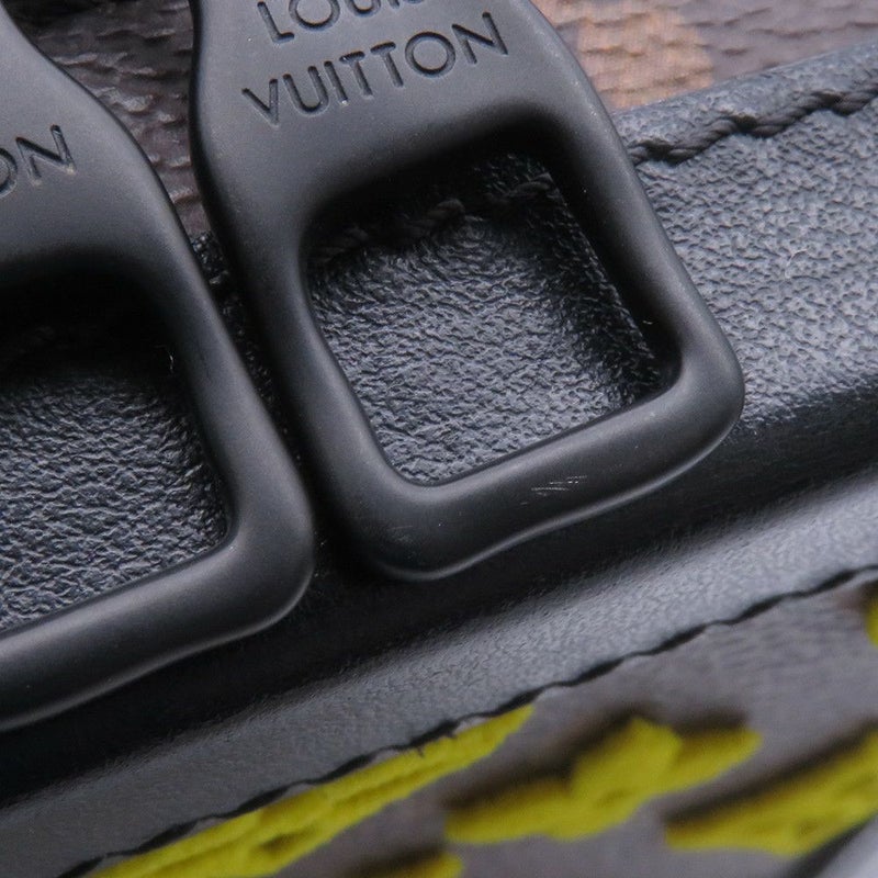 ルイヴィトン ショルダーバッグ モノグラム・タフタージュ ヴァーティカル・ソフトトランク M45935 バッグ 黒 ブラック