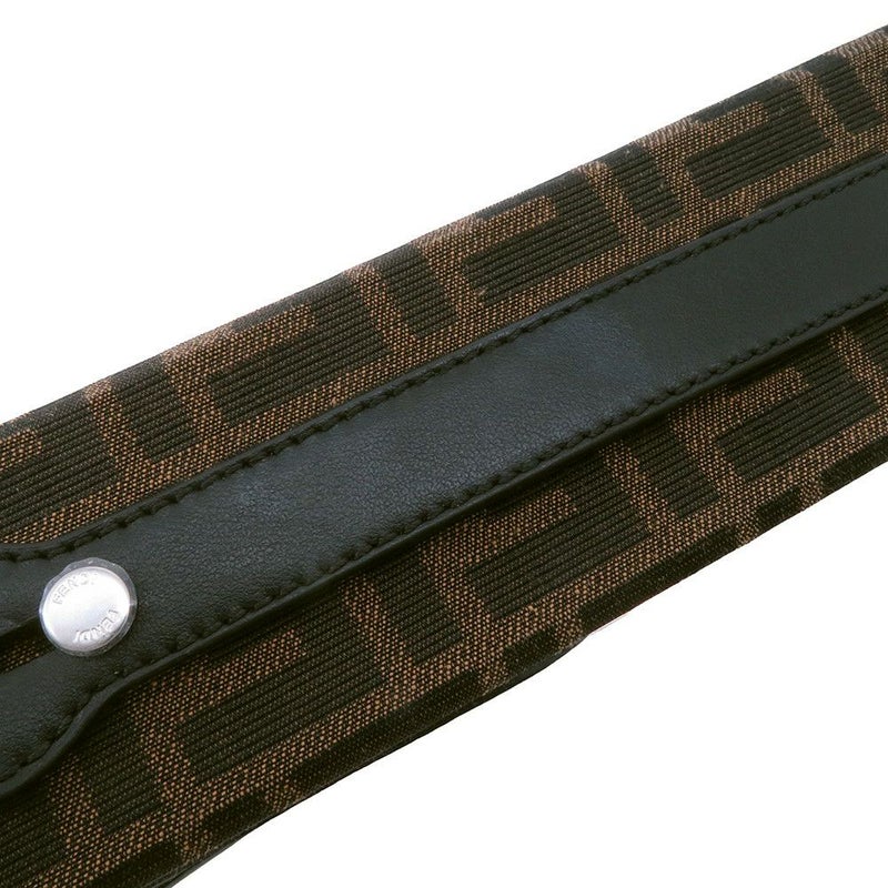 フェンディ ショルダーバッグ フェンディリシャス バゲット ソフトトランク ズッカ柄 7VA565 2024ウィンターホリデーメンズコレクション