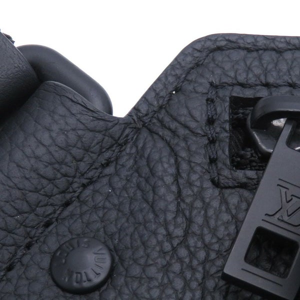 ルイヴィトン ボディバッグ グレインレザー テイクオフ・スリング M57081 ヴィトン ブラック 黒