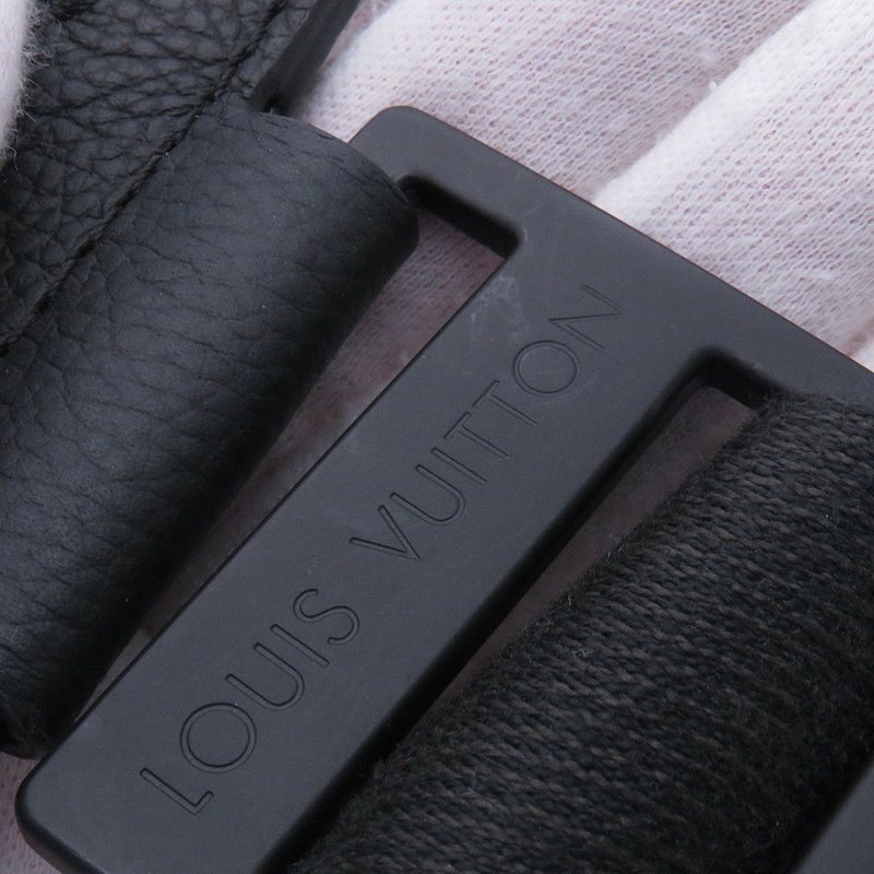 ルイヴィトン ボディバッグ グレインレザー テイクオフ・スリング M57081 ヴィトン ブラック 黒