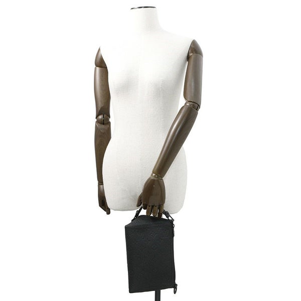 ルイヴィトン ショルダーバッグ モノグラム・トリヨン トリアングル メッセンジャーバッグ M55878 2020春夏コレクション ブラック 黒