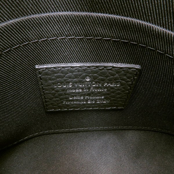 ルイヴィトン ショルダーバッグ モノグラム・トリヨン トリアングル メッセンジャーバッグ M55878 2020春夏コレクション ブラック 黒