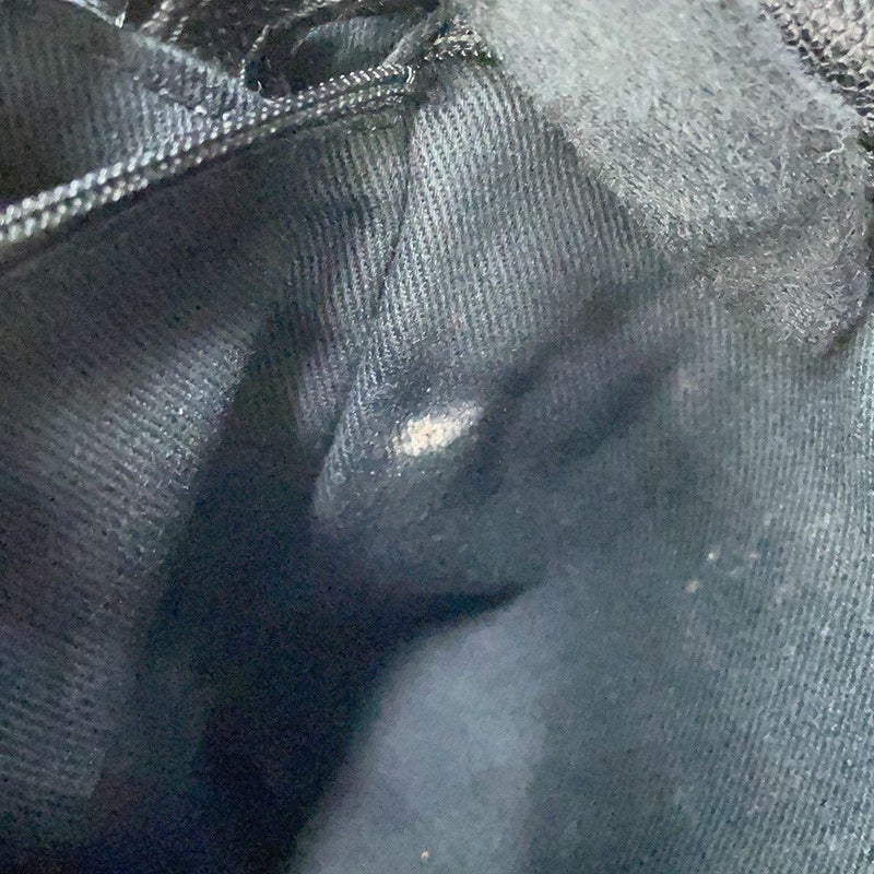 シャネル チェーンショルダーバッグ ココマーク キャビアスキン CHANEL 黒