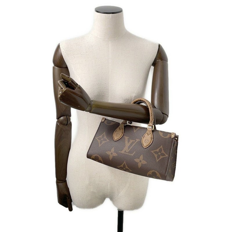 ルイヴィトン ハンドバッグ モノグラム・リバース/モノグラム・ジャイアント オンザゴー EW チェーン M14236 LOUIS VUITTON