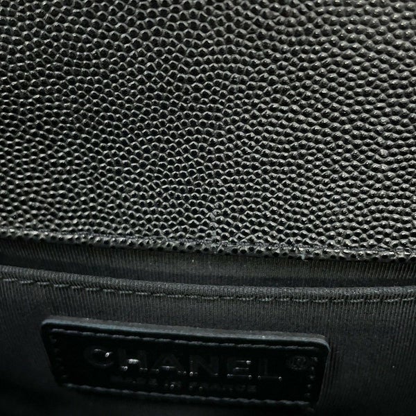 シャネル チェーンショルダーバッグ ボーイシャネル スモール マトラッセ ココマーク キャビアスキン A67085 CHANEL 黒