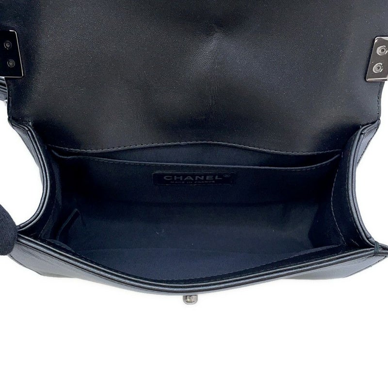 シャネル チェーンショルダーバッグ ボーイシャネル スモール ココマーク ビジュー ラムスキン A67085 CHANEL 黒