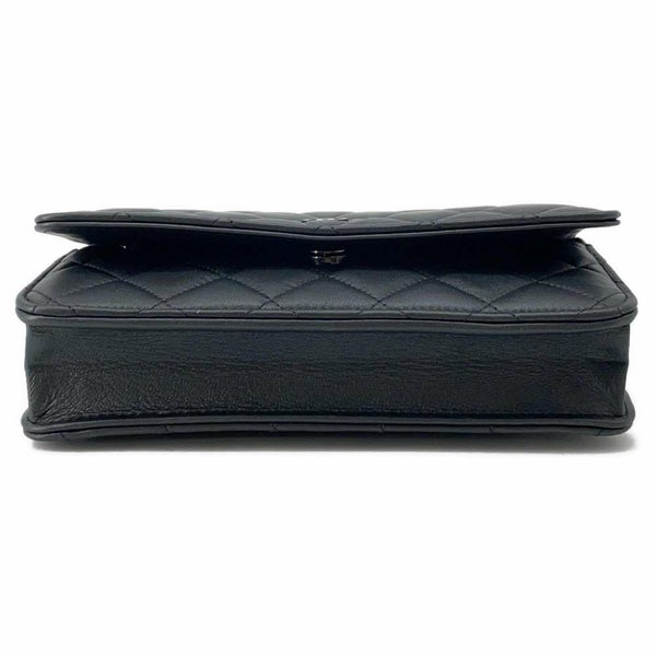 シャネル チェーンウォレット マトラッセ ココマーク ラムスキン AP0250 CHANEL 財布 黒