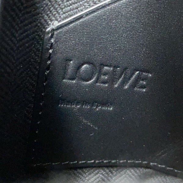 ロエベ ボディバッグ アナグラム バーティカル Tポケット レザー C500P02X02 LOEWE