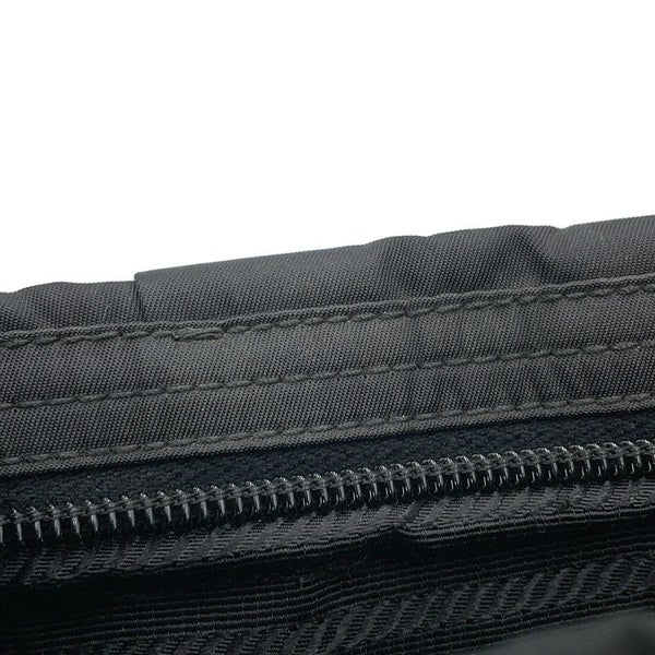 プラダ ショルダーバッグ タッセル ナイロン PRADA ポシェット 黒