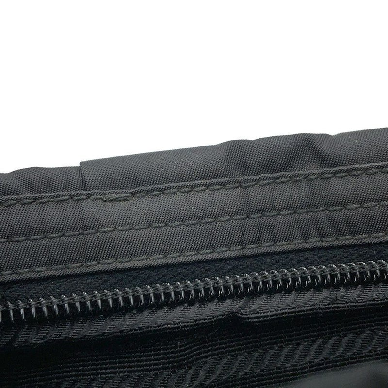 プラダ ショルダーバッグ タッセル ナイロン PRADA ポシェット 黒