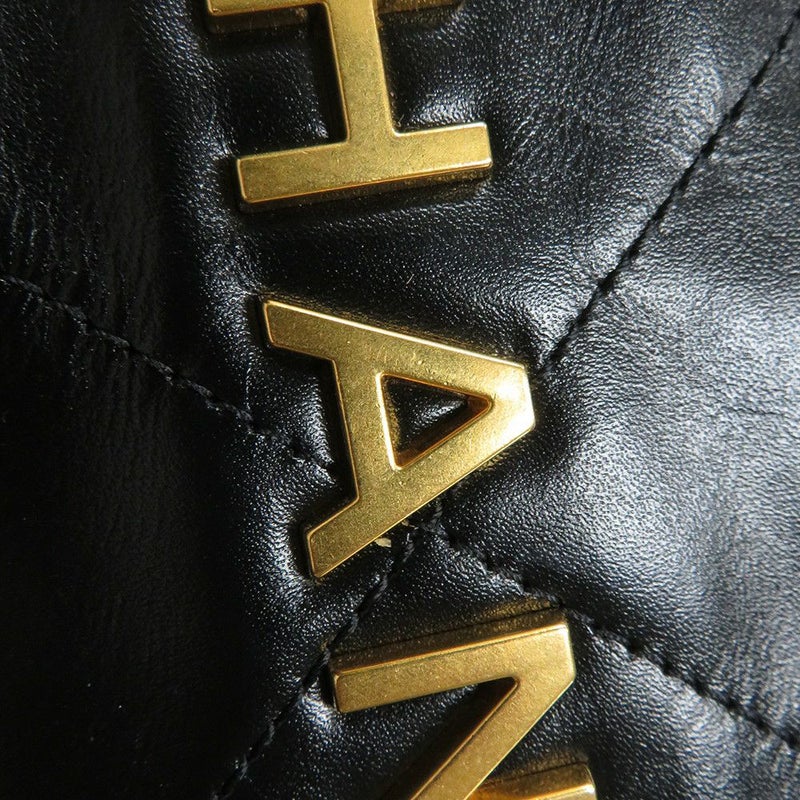 シャネル チェーンショルダーバッグ CHANEL22 スモール シャイニーカーフスキン AS3260 CHANEL ポーチ付き 黒