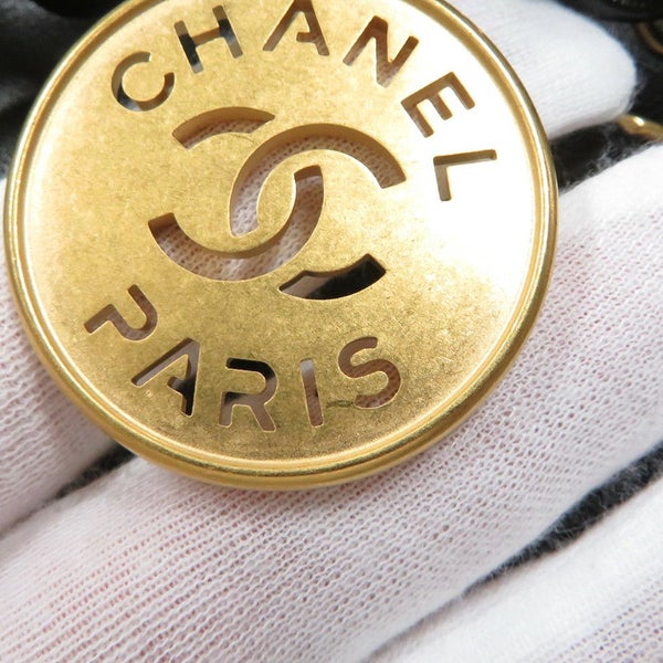 シャネル チェーンショルダーバッグ CHANEL22 スモール シャイニーカーフスキン AS3260 CHANEL ポーチ付き 黒