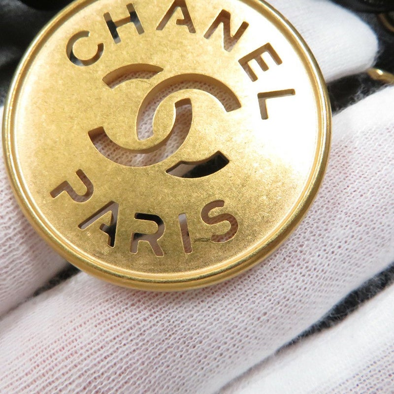 シャネル チェーンショルダーバッグ CHANEL22 スモール シャイニーカーフスキン AS3260 CHANEL ポーチ付き 黒
