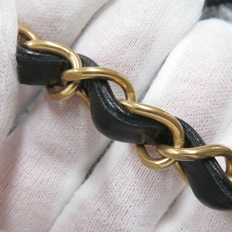 シャネル チェーンショルダーバッグ CHANEL22 スモール シャイニーカーフスキン AS3260 CHANEL ポーチ付き 黒