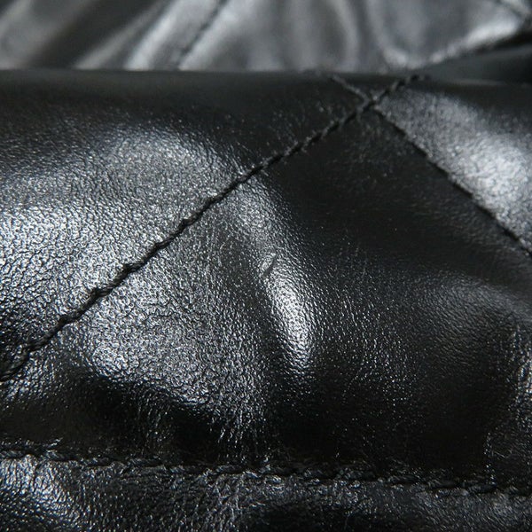 シャネル チェーンショルダーバッグ CHANEL22 スモール シャイニーカーフスキン AS3260 CHANEL ポーチ付き 黒