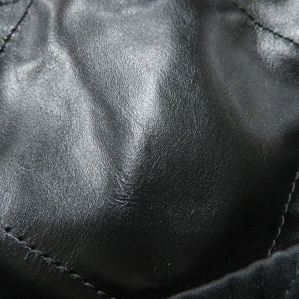 シャネル チェーンショルダーバッグ CHANEL22 スモール シャイニーカーフスキン AS3260 CHANEL ポーチ付き 黒