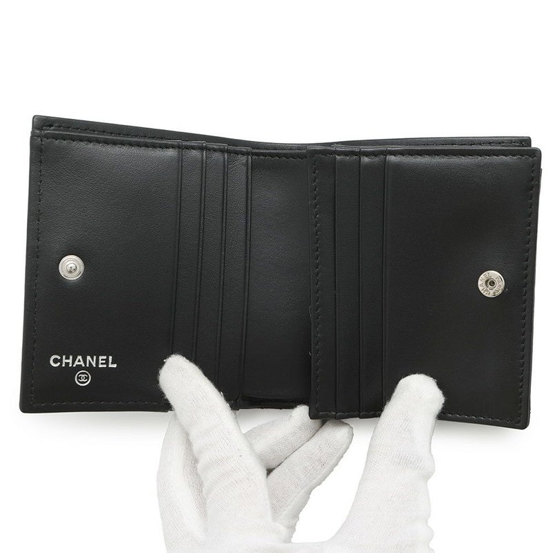 シャネル 二つ折り財布 ココマーク マトラッセ スモールウォレット AP4381 CHANEL 黒