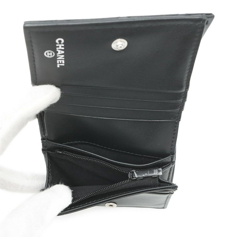 シャネル 二つ折り財布 ココマーク マトラッセ スモールウォレット AP4381 CHANEL 黒