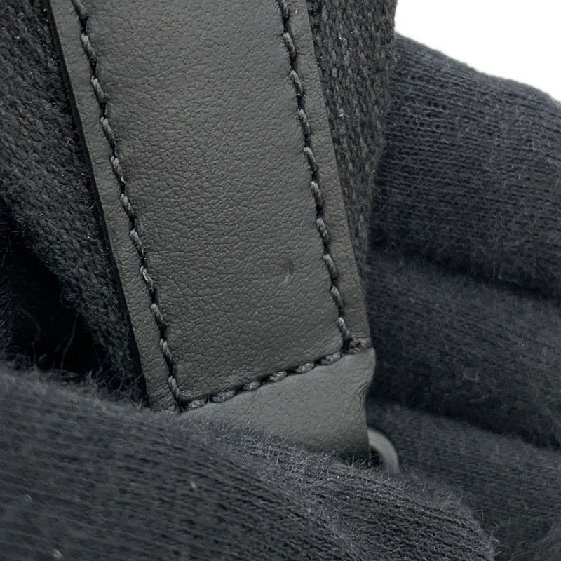 ルイヴィトン ショルダーバッグ グレインカーフレザー アルファ・ウェアラブル ウォレット M59161 LOUIS VUITTON 黒 ブラック