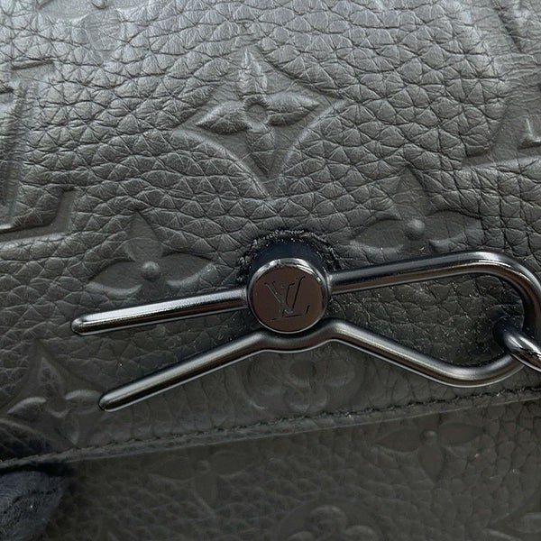 ルイヴィトン 長財布 モノグラム・トリヨン スティーマー・ウェアラブル ウォレット M81746 ショルダーバッグ 黒 ブラック