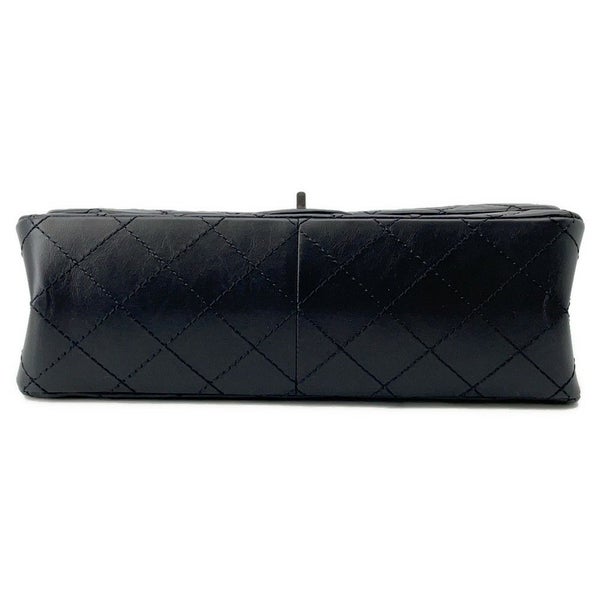 シャネル チェーンショルダーバッグ マトラッセ 2.55 ダブルフラップ エイジドカーフレザー A37590 CHANEL 黒