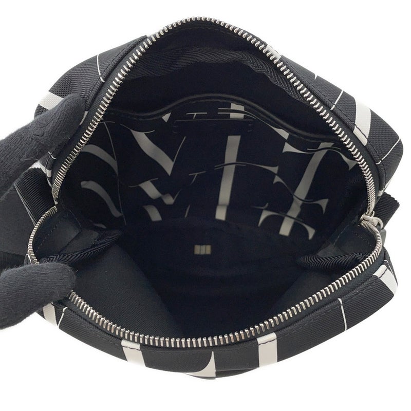 ヴァレンティノ・ガラヴァーニ ショルダーバッグ VLTNロゴ UY2B0987 VALENTINO 2wayバッグ 黒