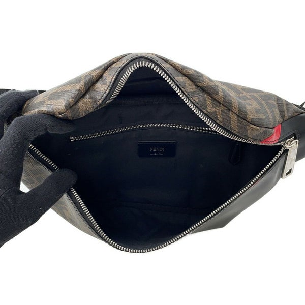 フェンディ ボディバッグ ズッカ柄 PVC レザー 7VA434 FENDI ウエストバッグ ウエストポーチ 黒