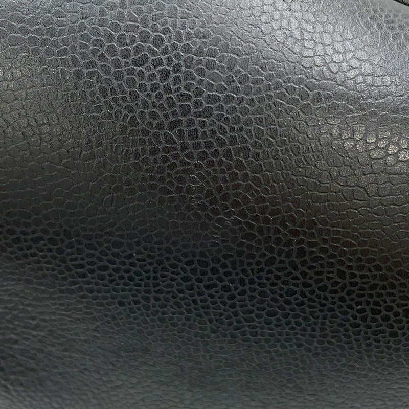 シャネル ショルダーバッグ トリプルココマーク キャビアスキン CHANEL 黒