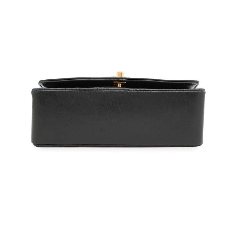シャネル チェーンショルダーバッグ マトラッセ22 ココマーク ダイアナ シングルチェーン A01164 CHANEL 黒