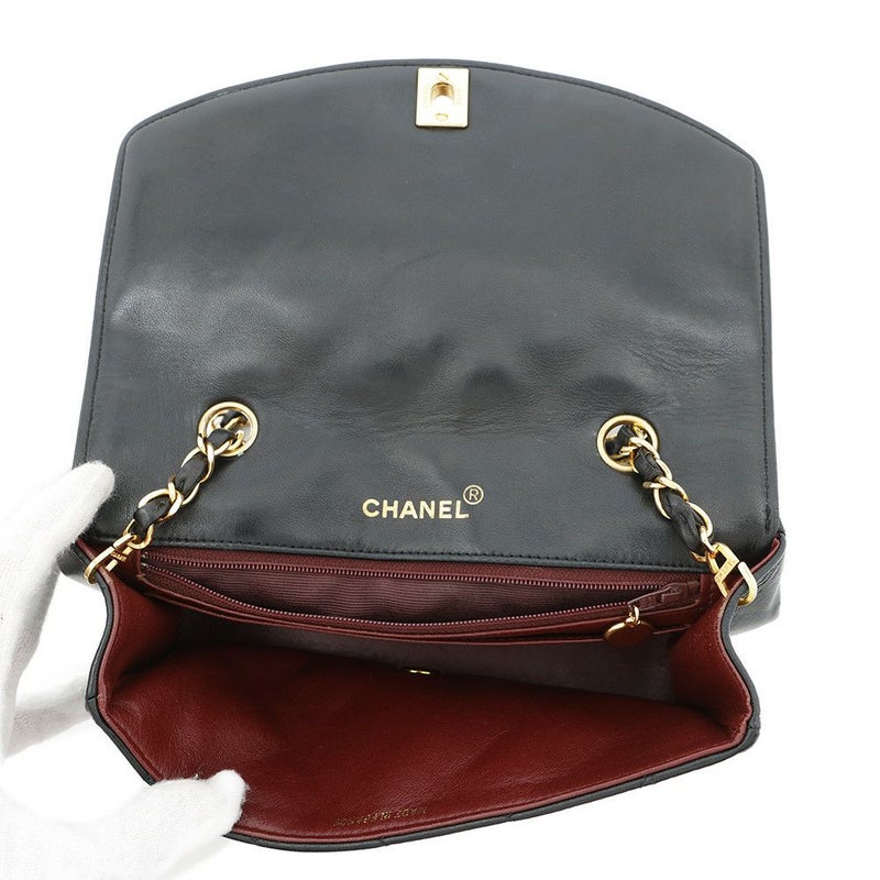 シャネル チェーンショルダーバッグ マトラッセ22 ココマーク ダイアナ シングルチェーン A01164 CHANEL 黒