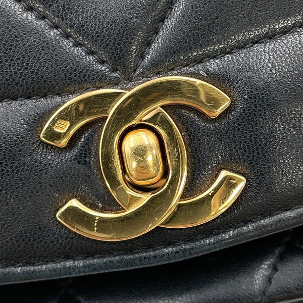 シャネル チェーンショルダーバッグ マトラッセ22 ココマーク ダイアナ シングルチェーン A01164 CHANEL 黒