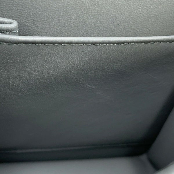 シャネル チェーンショルダーバッグ マトラッセ25 ココマーク キャビアスキン ダブルチェーン A01112 CHANEL