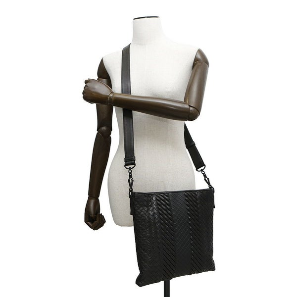 ボッテガヴェネタ ショルダーバッグ イントレチャート レザー BOTTEGA VENETA バッグ 黒