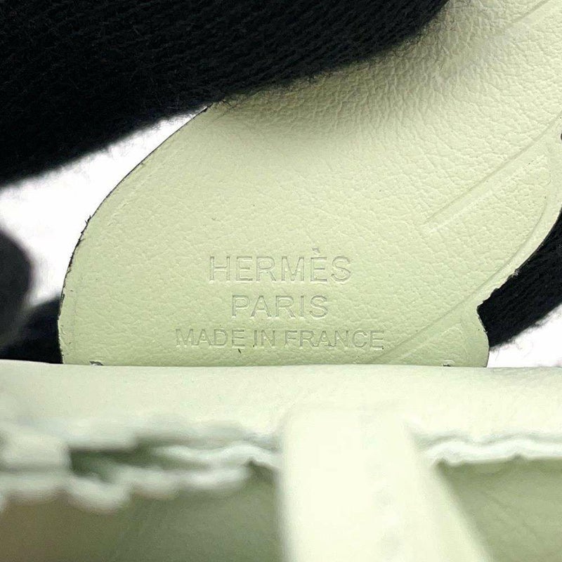 エルメス バッグチャーム ロデオPM ペガサス ヴェールフィズ ラムスキン B刻印