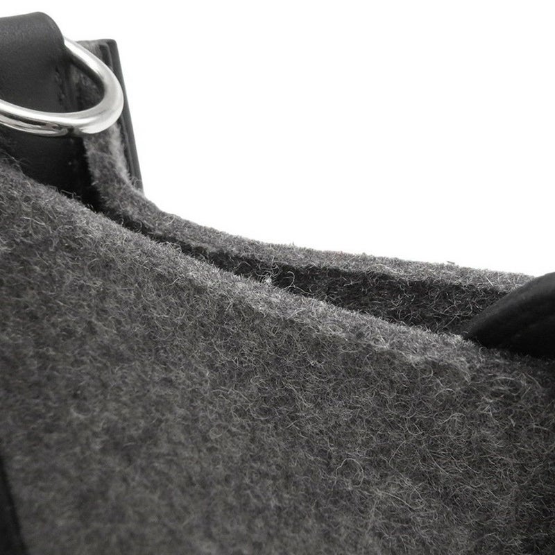 エルメス ショルダーバッグ エブリンTPM 111cm ブラック/グリモワイヤン/シルバー金具 フェルト/スイフト Y刻印 黒