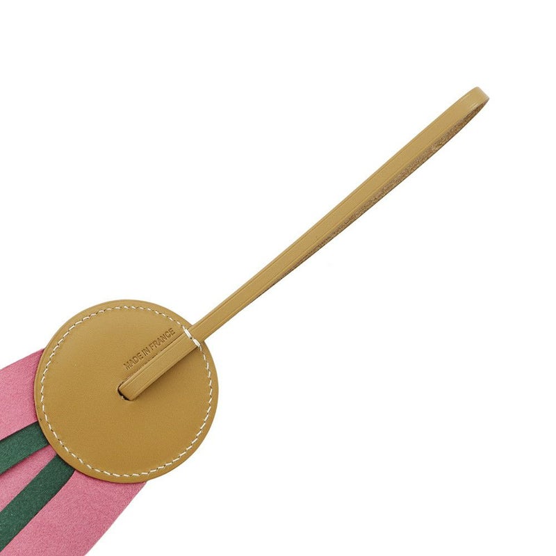 エルメス バッグチャーム パドック フロット ナチュラルサブレ/ローズアザレ/マラカイト ヴァッシュハンター/ラムスキン