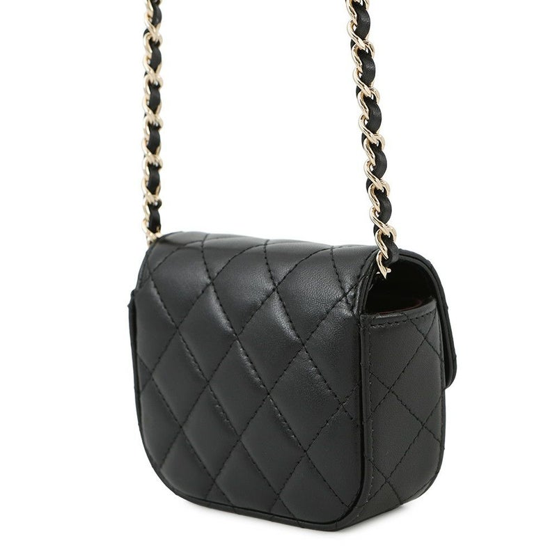 シャネル チェーンショルダーバッグ マトラッセ ココマーク クラシック チェーンクラッチ ラムスキン AP2475 CHANEL 黒