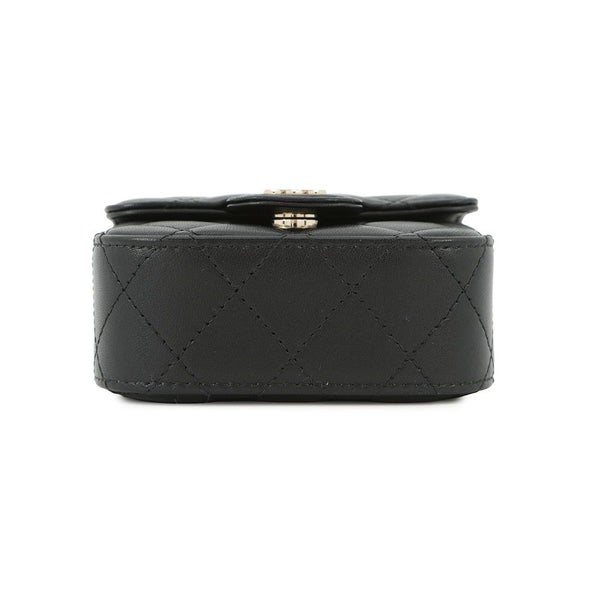 シャネル チェーンショルダーバッグ マトラッセ ココマーク クラシック チェーンクラッチ ラムスキン AP2475 CHANEL 黒