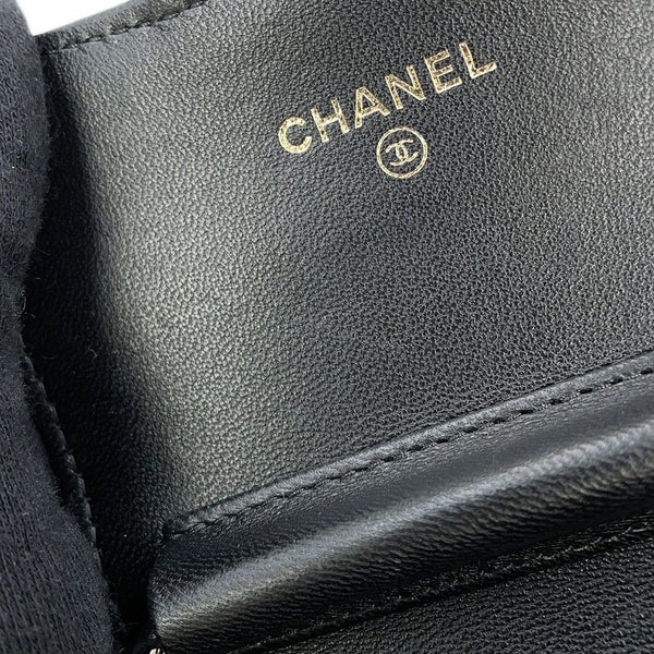 シャネル チェーンショルダーバッグ マトラッセ ココマーク クラシック チェーンクラッチ ラムスキン AP2475 CHANEL 黒
