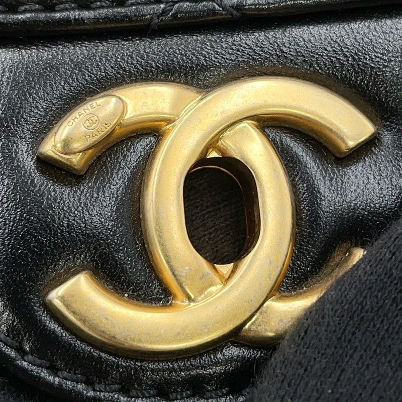 シャネル ショルダーバッグ ココマーク マトラッセ マキシボーリングバッグ カーフレザー AS4812  CHANEL 黒