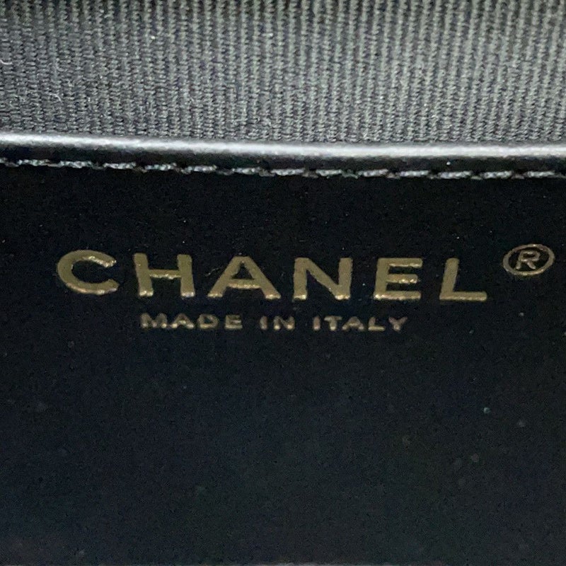 シャネル チェーンショルダーバッグ ココマーク マトラッセ キャビアスキン AS5239 CHANEL ミニ 黒