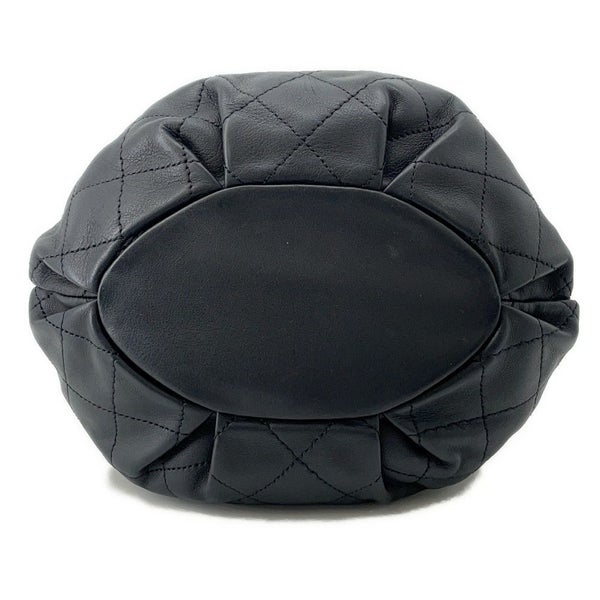 シャネル チェーンショルダーバッグ ココマーク マトラッセ 巾着 ラムスキン AS1439 CHANEL 黒