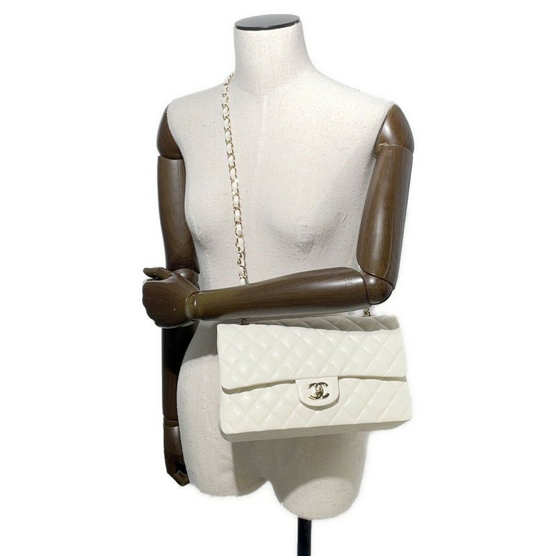 シャネル チェーンショルダーバッグ マトラッセ25 ココマーク ダブルチェーン キャビアスキン A01112 CHANEL 白