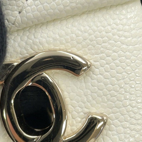 シャネル チェーンショルダーバッグ マトラッセ25 ココマーク ダブルチェーン キャビアスキン A01112 CHANEL 白