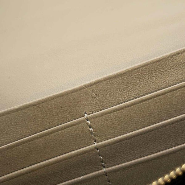 フェンディ 長財布 バゲット コンチネンタル  レザー 8M0251 FENDI 財布