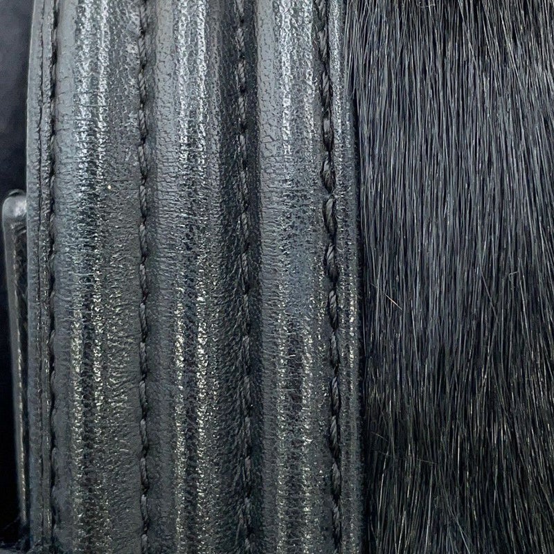 シャネル チェーンショルダーバッグ ココマーク ボーイシャネル キャビアスキン CHANEL BOY CHANEL 黒 セール品